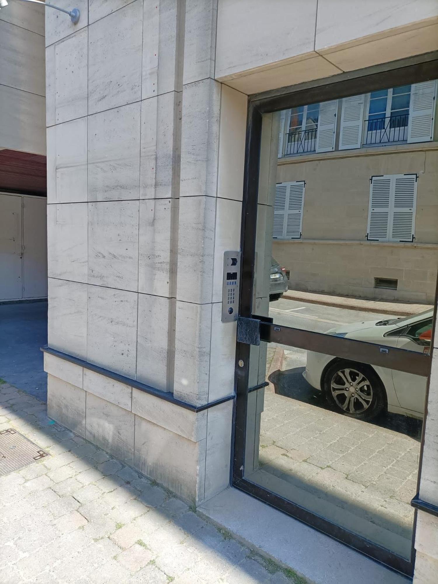 Merveilleux T2 En Hypercentre *